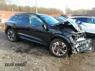 2022 Audi e-tron Premium with VIN WA1AAAGE1NB019333, listed as a IAAI auction lot 35745101 with 15,303 mi miles and . Bid and sale history available at DreamBid. Image 1.