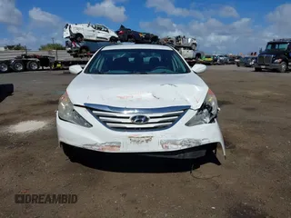 2014 Hyundai Sonata GLS with VIN 5NPEB4AC7EH847186, listed as a IAAI auction lot 41071947 with Not Provided miles and . Bid and sale history available at carsss.com. Image 6.
