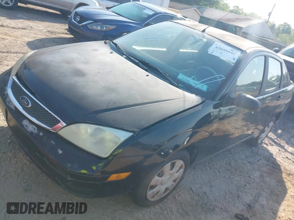 2006 Ford Focus S with VIN 1FAFP34N56W183310, listed as a IAAI auction lot 42058667 with 149,725 mi miles and . Bid and sale history available at carsss.com. Image 2.