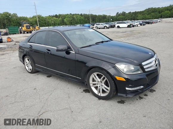 2013 Mercedes-Benz C 250 Sport z VIN WDDGF4HBXDR269348, wystawiony jako Copart lot #54330045 z przebiegiem 102 144 mil mil oraz Szkoda całkowita • Salvage title. Historia ofert i sprzedaży dostępna na DreamBid. Obrazek 4.