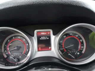 2016 Dodge Journey SXT with VIN 3C4PDCBG4GT122761, listed as a IAAI auction lot 41751265 with 130,304 mi miles. Bid and sale history available at carsss.com. Image 7.