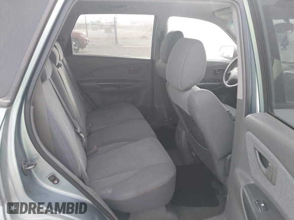2007 Hyundai Tucson GLS with VIN KM8JM12B37U587239, listed as a IAAI auction lot 41787475 with 215,772 mi miles. Bid and sale history available at carsss.com. Image 8.