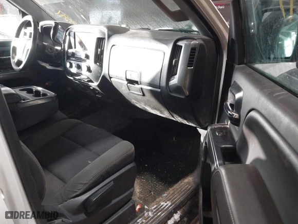 2014 Chevrolet Silverado 1500 LT with VIN 1GCUKREC4EF193227, listed as a IAAI auction lot 41323597 with 189,886 mi miles. Bid and sale history available at carsss.com. Image 5.