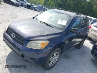 2007 Toyota RAV4 with VIN JTMBD33V775088452, listed as a IAAI auction lot 42036282 with 1 mi miles. Bid and sale history available at carsss.com. Image 2.