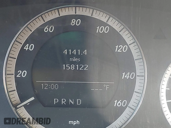 2009 Mercedes-Benz C 300 Sport with VIN WDDGF54X79R074158, listed as a IAAI auction lot 42353528 with 158,122 mi miles and . Bid and sale history available at DreamBid. Image 7.