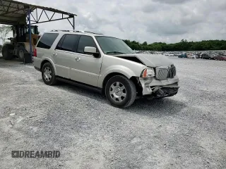 2005 Lincoln Navigator Luxury z VIN 5LMFU27505LJ05986, wystawiony jako Copart lot #54041334 z przebiegiem 169 277 mil mil oraz Szkoda całkowita • Salvage title. Historia ofert i sprzedaży dostępna na DreamBid. Obrazek 12.