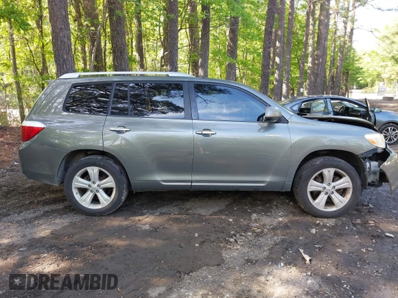 2010 Toyota Highlander Limited with VIN 5TDDK3EH1AS022518, listed as a IAAI auction lot 42116230 with 218,316 mi miles and . Bid and sale history available at DreamBid. Image 13.