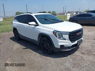 2022 GMC Terrain SLE z VIN 3GKALMEV4NL251688, wystawiony jako IAAI lot #41919002 z przebiegiem Nie podano mil oraz . Historia ofert i sprzedaży dostępna na DreamBid. Obrazek 1.