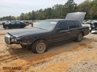 1997 Lincoln Town Car Executive with VIN 1LNLM81W6VY675388, listed as a Copart auction lot 50345165 with NaN miles and Salvage Title. Bid and sale history available at carsss.com. Image 1.