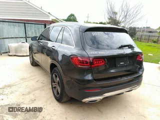 2021 Mercedes-Benz GLC 300 with VIN W1N0G8DB7MV313747, listed as a IAAI auction lot 42435991 with 106,743 mi miles and . Bid and sale history available at DreamBid. Image 3.