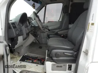 2014 Freightliner Sprinter with VIN WDYPE8DC3E5889037, listed as a Copart auction lot 50973045 with Not Provided miles and Clean Title. Bid and sale history available at DreamBid. Image 7.