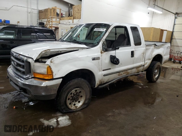 2000 Ford F-350 XL with VIN 1FTSX31F9YED25253, listed as a Copart auction lot 85926774 with 141,139 mi miles and Salvage Title. Bid and sale history available at DreamBid. Image 1.