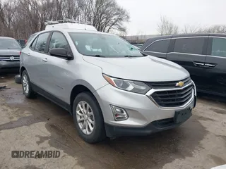 2020 Chevrolet Equinox LS z VIN 2GNAXSEV7L6161299, wystawiony jako IAAI lot #41505506 z przebiegiem 27 017 mil mil oraz . Historia ofert i sprzedaży dostępna na DreamBid. Obrazek 1.