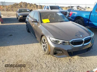 2020 BMW 3 Series 330i z VIN 3MW5R1J06L8B17024, wystawiony jako IAAI lot #41846889 z przebiegiem 21 217 mil mil oraz . Historia ofert i sprzedaży dostępna na DreamBid. Obrazek 1.