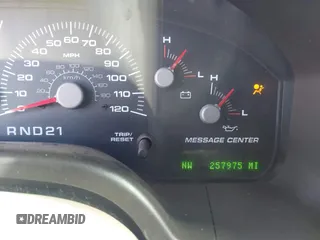 2004 Ford Expedition Eddie Bauer с VIN 1FMFU18L54LB25563, выставлен на аукционе IAAI как лот 42234421 с пробегом 257 975 миль миль и . История ставок и продаж доступна на DreamBid. Изображение 7.