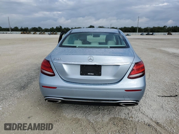 2017 Mercedes-Benz E-Class E 300 Luxury with VIN WDDZF4JB3HA114924, listed as a Copart auction lot 39983293 with 39,530 mi miles. Bid and sale history available at carsss.com. Image 6.