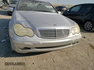 2002 Mercedes-Benz C with VIN WDBRF61J92F287899, listed as a Copart auction lot 48699435 with 145,465 mi miles and Salvage Title. Bid and sale history available at carsss.com. Image 10.