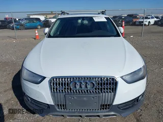 2015 Audi allroad Premium with VIN WA1TFAFL7FA117297, listed as a IAAI auction lot 41384957 with 111,653 mi miles. Bid and sale history available at carsss.com. Image 12.