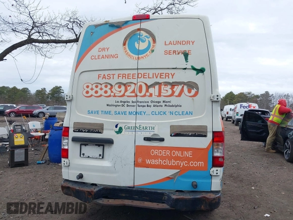 2017 Nissan NV Cargo SV z VIN 1N6BF0LY1HN803470, wystawiony jako IAAI lot #41729980 z przebiegiem 93 919 mil mil oraz . Historia ofert i sprzedaży dostępna na DreamBid. Obrazek 16.