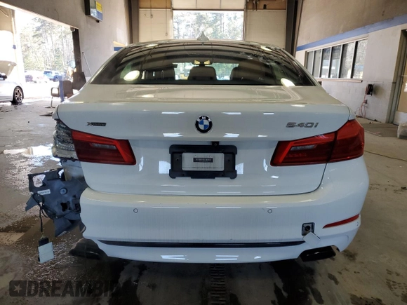 2019 BMW 5 Series 540i xDrive with VIN WBAJE7C53KWW37760, listed as a Copart auction lot 84263044 with 44,687 mi miles and Salvage Title. Bid and sale history available at carsss.com. Image 6.