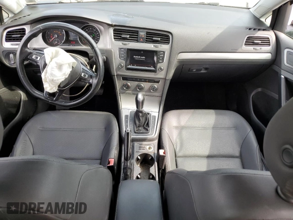 2015 Volkswagen Golf TSI S z VIN 3VW217AU1FM032510, wystawiony jako Copart lot #54254655 z przebiegiem 102 222 mil mil oraz Szkoda całkowita • Salvage title. Historia ofert i sprzedaży dostępna na DreamBid. Obrazek 8.