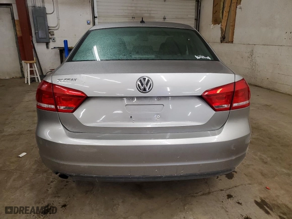 2012 Volkswagen Passat S w/Appearance with VIN 1VWAH7A38CC038574, listed as a Copart auction lot 44232305 with 157,886 mi miles and Salvage Title. Bid and sale history available at carsss.com. Image 6.