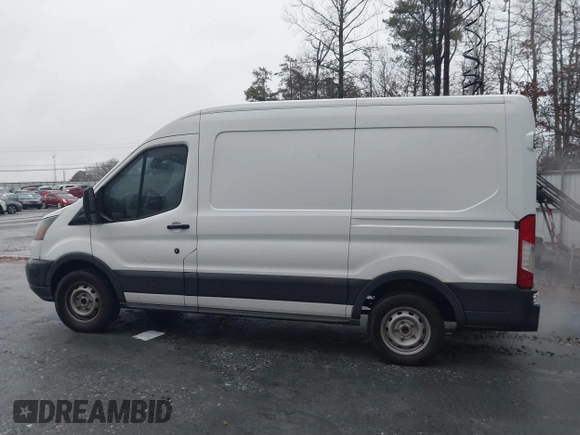 2017 Ford Transit Cargo with VIN 1FTYE1CM3HKA56393, listed as a IAAI auction lot 41381136 with 397,404 mi miles and . Bid and sale history available at carsss.com. Image 14.