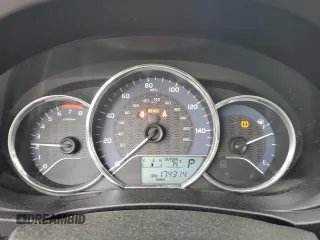 2016 Toyota Corolla L z VIN 5YFBURHE8GP497400, wystawiony jako Copart lot #50874305 z przebiegiem 174 314 mil mil oraz Szkoda całkowita • Salvage title. Historia ofert i sprzedaży dostępna na DreamBid. Obrazek 9.