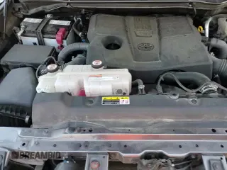 2022 Toyota Tundra SR z VIN 5TFKB5AA7NX013575, wystawiony jako Copart lot #66948205 z przebiegiem 72 032 mil mil oraz Szkoda całkowita • Salvage title. Historia ofert i sprzedaży dostępna na DreamBid. Obrazek 14.