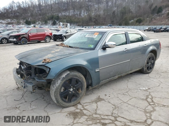 2006 Chrysler 300 C with VIN 2C3LK63H06H339975, listed as a Copart auction lot 44950025 with 0 mi miles and Salvage Title. Bid and sale history available at carsss.com. Image 1.