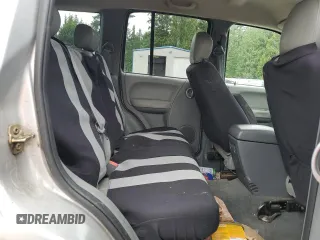 2006 Jeep Liberty Limited z VIN 1J4GL58K66W241358, wystawiony jako Copart lot #59708575 z przebiegiem 202 960 mil mil oraz Szkoda całkowita • Salvage title. Historia ofert i sprzedaży dostępna na DreamBid. Obrazek 11.