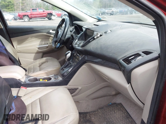 2015 Ford Escape Titanium with VIN 1FMCU9JX1FUA56091, listed as a IAAI auction lot 41947035 with 191,297 mi miles and . Bid and sale history available at DreamBid. Image 5.