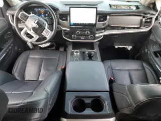 2024 Ford Expedition XLT z VIN 1FMJU1J84REA35560, wystawiony jako Copart lot #89156345 z przebiegiem 21 946 mil mil oraz Czysty tytuł • Clean title. Historia ofert i sprzedaży dostępna na DreamBid. Obrazek 8.