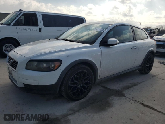 2008 Volvo C30 Version 1.0 with VIN YV1MK672182081042, listed as a Copart auction lot 49179575 with 181,636 mi miles and Clean Title. Bid and sale history available at DreamBid. Image 1.