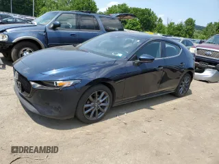 2021 Mazda Mazda3 Hatchback Preferred with VIN JM1BPBLL7M1344348, listed as a Copart auction lot 62594054 with 37,501 mi miles and Salvage Title. Bid and sale history available at carsss.com. Image 1.