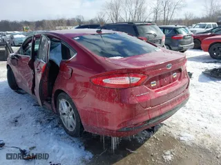 2016 Ford Fusion SE with VIN 3FA6P0H70GR152545, listed as a IAAI auction lot 41640137 with 180,634 mi miles. Bid and sale history available at carsss.com. Image 3.