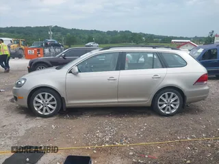 2014 Volkswagen Jetta TDI w/Sunroof with VIN 3VWPL7AJ8EM606766, listed as a IAAI auction lot 42440965 with 96,404 mi miles and . Bid and sale history available at DreamBid. Image 14.