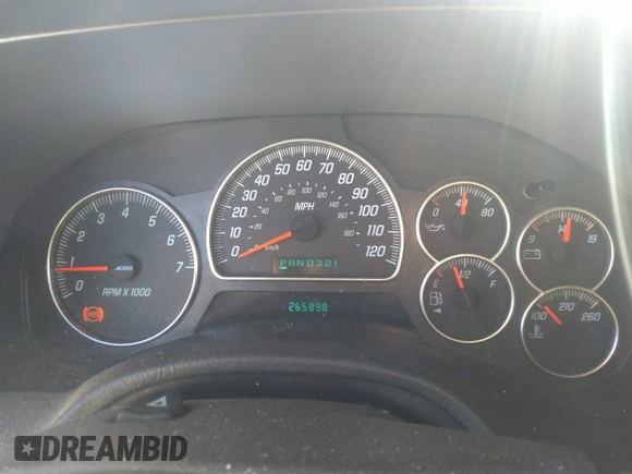 2004 GMC Envoy SLE with VIN 1GKDT13S442223832, listed as a IAAI auction lot 41845628 with 265,898 mi miles. Bid and sale history available at carsss.com. Image 7.