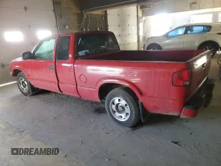2000 GMC Sonoma SLS with VIN 1GTCS19W1Y8304827, listed as a Copart auction lot 47727685 with 254,655 mi miles and Non Repairable. Bid and sale history available at DreamBid. Image 2.