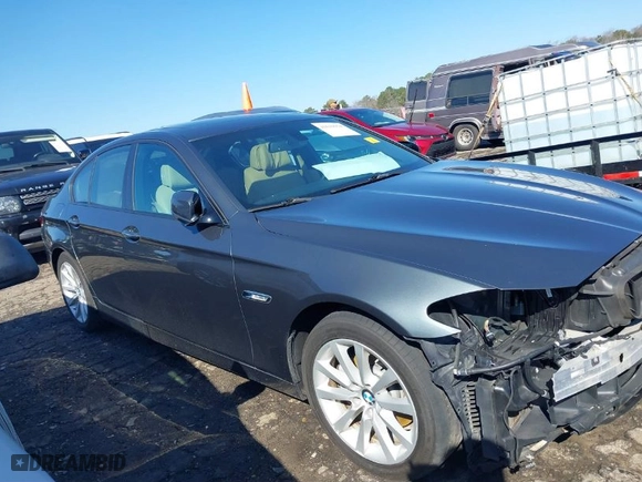 2012 BMW 5 Series 528i with VIN WBAXG5C5XCDY30221, listed as a IAAI auction lot 41639978 with 181,474 mi miles. Bid and sale history available at carsss.com. Image 14.