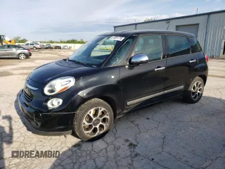2014 FIAT 500L Lounge with VIN ZFBCFACH7EZ004054, listed as a Copart auction lot 51581774 with 116,779 mi miles and Salvage Title. Bid and sale history available at carsss.com. Image 1.
