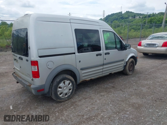 2012 Ford Transit Connect XL z VIN NM0LS6AN1CT122872, wystawiony jako IAAI lot #42525116 z przebiegiem 295 458 mil mil oraz . Historia ofert i sprzedaży dostępna na DreamBid. Obrazek 4.