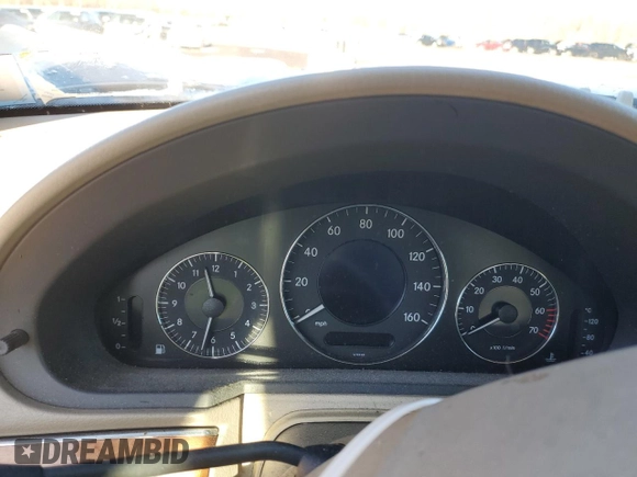 2004 Mercedes-Benz E-Class 3.2L with VIN WDBUF82J84X121052, listed as a Copart auction lot 46102465 with 0 mi miles and Salvage Title. Bid and sale history available at carsss.com. Image 9.