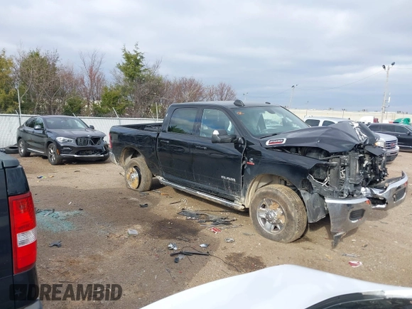 2022 Ram 2500 Big Horn with VIN 3C6UR5DL6NG345083, listed as a IAAI auction lot 41155721 with 47,033 mi miles. Bid and sale history available at carsss.com. Image 1.
