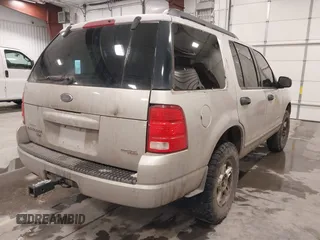2005 Ford Explorer XLT z VIN 1FMZU63K75UA92666, wystawiony jako IAAI lot #41401078 z przebiegiem 180 753 mil mil oraz . Historia ofert i sprzedaży dostępna na DreamBid. Obrazek 4.