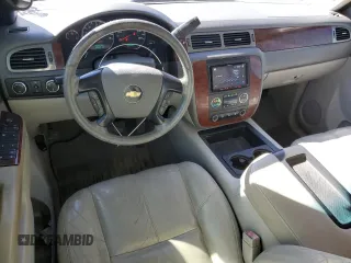 2010 Chevrolet Silverado 1500 with VIN 3GCRKTE25AG243295, listed as a Copart auction lot 47752225 with 199,042 mi miles and Salvage Title. Bid and sale history available at DreamBid. Image 8.