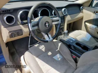 2008 Ford Mustang Deluxe with VIN 1ZVHT80N785128137, listed as a Copart auction lot 60231225 with 174,214 mi miles and Salvage title. Bid and sale history available at DreamBid. Image 8.