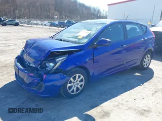 2012 Hyundai Accent GS z VIN KMHCT5AE6CU016983, wystawiony jako IAAI lot #41811208 z przebiegiem 129 152 mil mil oraz . Historia ofert i sprzedaży dostępna na DreamBid. Obrazek 2.