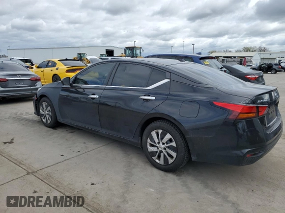 2019 Nissan Altima 2.5 S with VIN 1N4BL4BV7KC179824, listed as a Copart auction lot 47501975 with 173,322 mi miles and Clean Title. Bid and sale history available at carsss.com. Image 2.