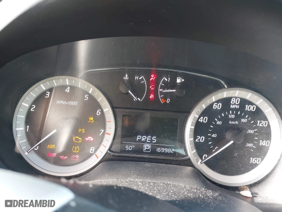 2013 Nissan Sentra SR with VIN 3N1AB7AP5DL768877, listed as a IAAI auction lot 41506040 with 169,982 mi miles. Bid and sale history available at carsss.com. Image 7.